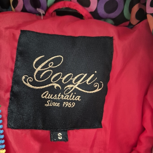COOGI Australia Red Hooded Puffer Vest Colorful Logo Print Size S - Picture 4 of 9